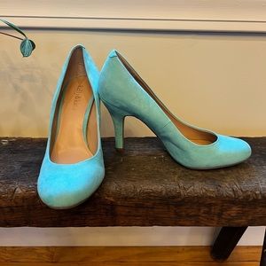 Turquoise Suede Pumps